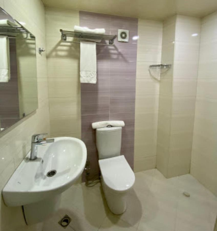Access Hotel Baku Exteriör bild